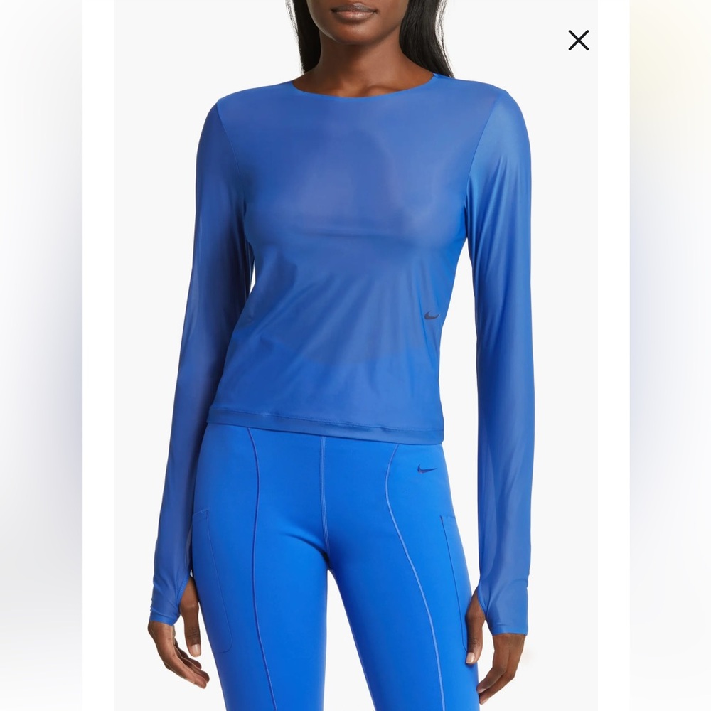 Nike FutureMove Women's Blue Sheer Dri-FIT Long-Sleeve Top with thumbholes - Picture 11 of 16
